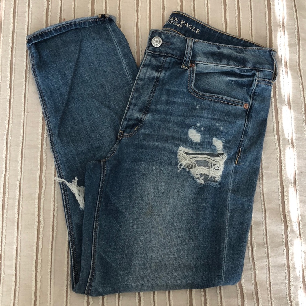 Like New American Eagle Tomgirl Jeans